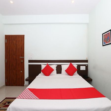 Hotel Golden Residency Mysuru Zewnętrze zdjęcie
