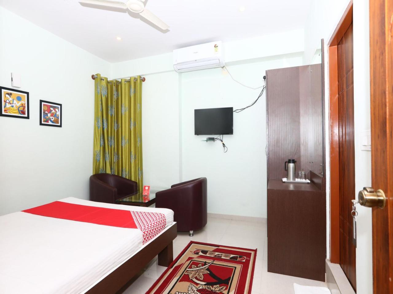 Hotel Golden Residency Mysuru Zewnętrze zdjęcie